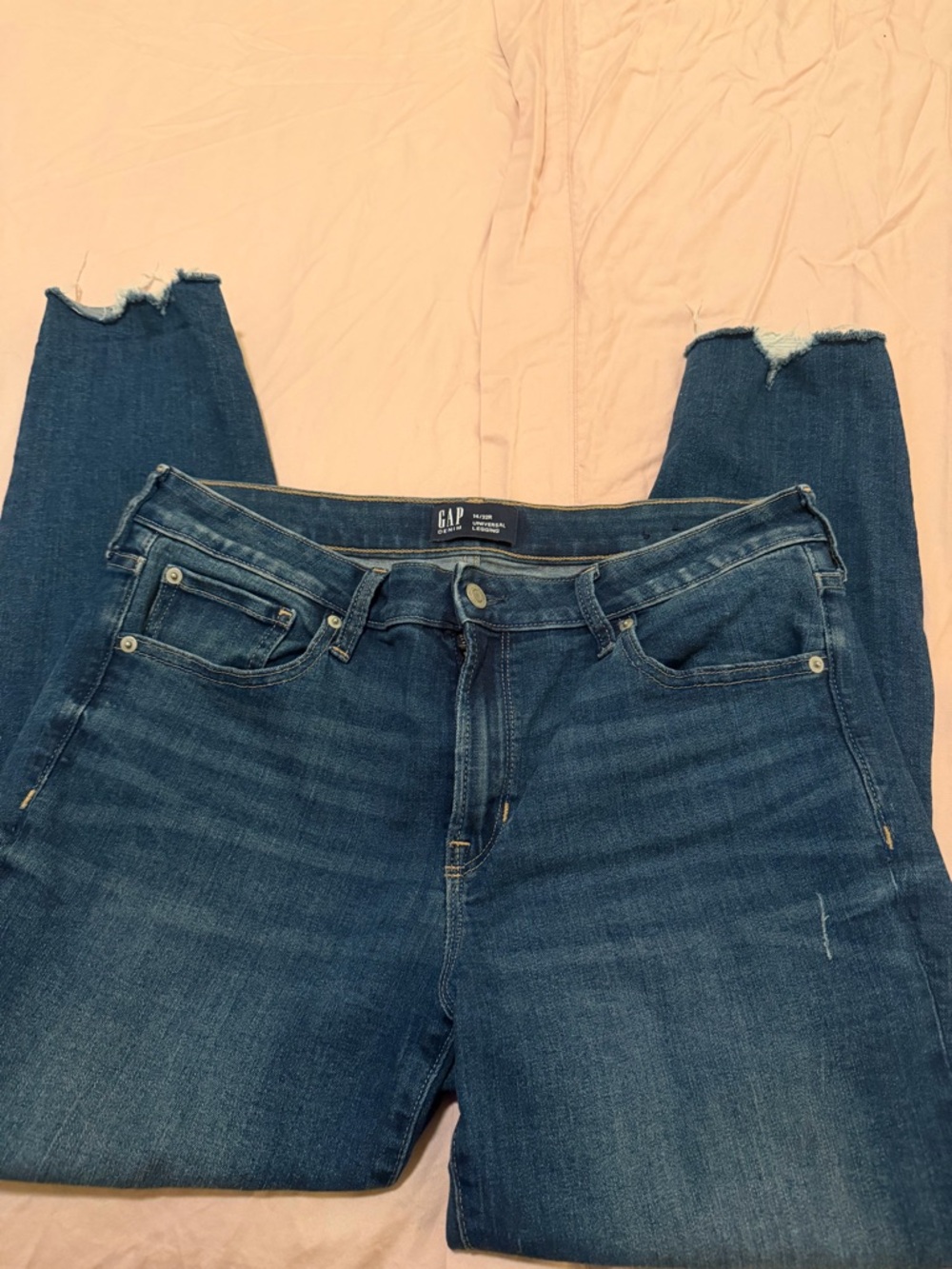 GAP Universal Legging Jeans 14 / 32R Raw Hem Distressed Skinny Stretch Denim